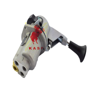 uae/images/productimages/al-keyool-arabiah-auto-spare-parts-trd/brake-valve/wabco-hand-brake-valve-mercedes-9617020010.webp