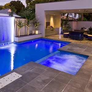 uae/images/productimages/hi-style-interiors-and-exteriors-llc/swimming-pool-construction-service/swimming-pool-water-features.webp