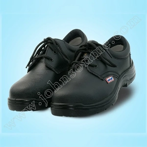 uae/images/productimages/johnson-trading-llc-sole-proprietorship/safety-shoe/mx-nile-s1p-low-ankle.webp