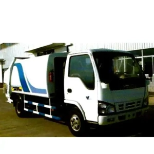 uae/images/productimages/kalhour-oilfield-equipments-trading/garbage-truck/garbage-truck-nkr77llpacjay-weight-7290kg.webp