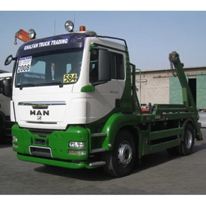 uae/images/productimages/khalfan-truck-trading/heavy-haul-truck/man-skip-truck-hyvalift-584-2008.webp