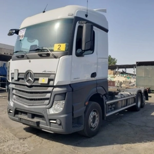 uae/images/productimages/khalfan-truck-trading/heavy-haul-truck/mercedes-actros-truck-chassis-22019-6-2.webp