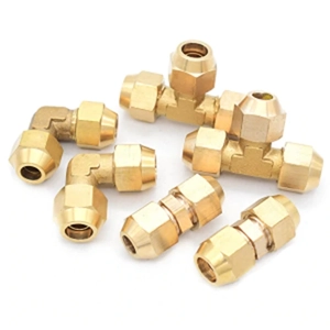 uae/images/productimages/zephyr-air-condition-spare-parts-trading-llc/compression-coupler/brass-fitting.webp